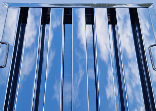 photo of a fire resistant baffle filter for a kitchen canopy