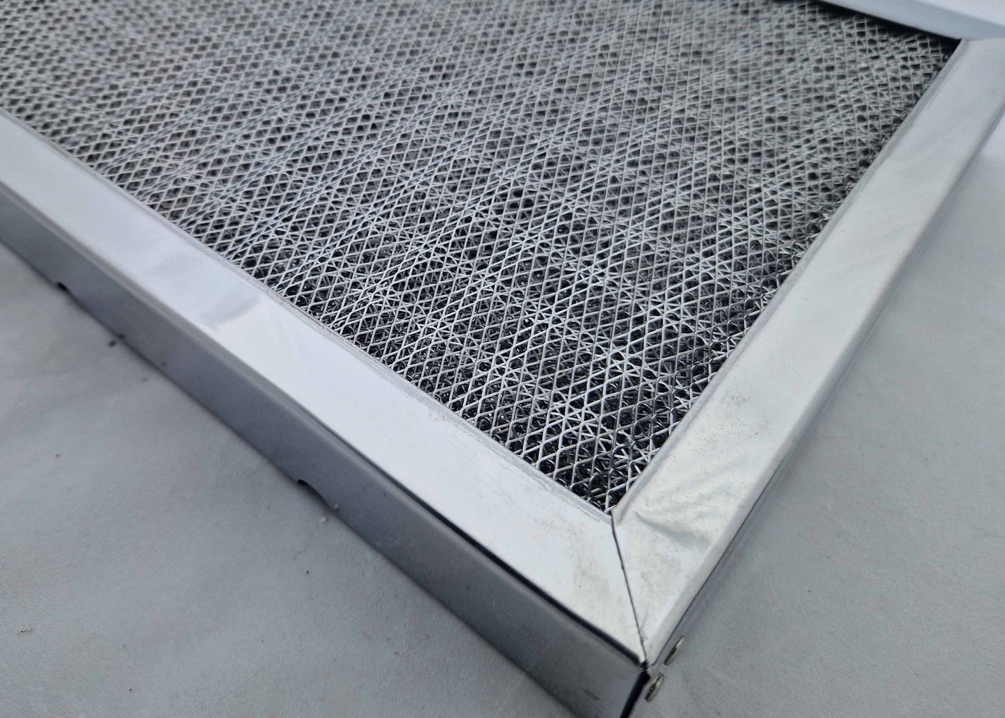 photo of our stainless steel mesh grease filters for cooker hoods